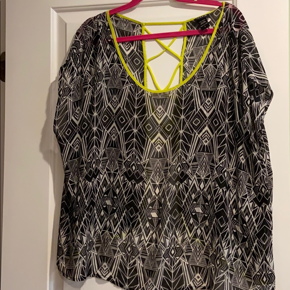 Torrid lace up back flowy blouse Sz 2 plus size shirt top